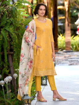 BLACK SCISSOR - Women's Yellow Ethnic Kurta with Pant & Dupatta (Set of 3)