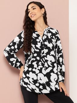 Qurvii - Black and White Cow Print with A Half Placket and Mandarin Collar Shirt