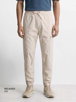 The Indian Garage Co - White Solid/Plain Mid Waist Joggers