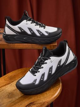 Campus - DATRO Men Black Running Shoes