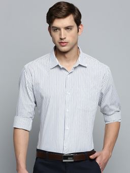 SHOWOFFFF - Men's Spread Collar White Striped Shirt