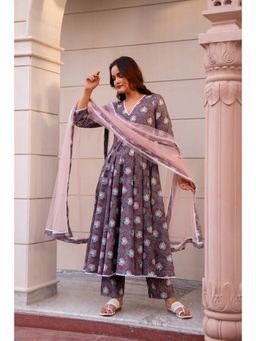 POMCHA - Kapaas Multi-Color Paisley Printed Lace Anarkali Kurta with Pant and Dupatta (Set of 3)