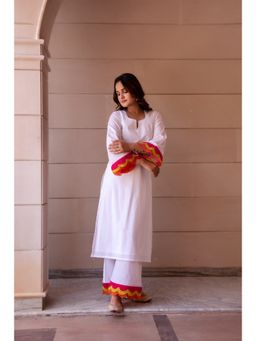 POMCHA - Kapaas Rangbirangi White Kurta with Palazzo (Set of 2)