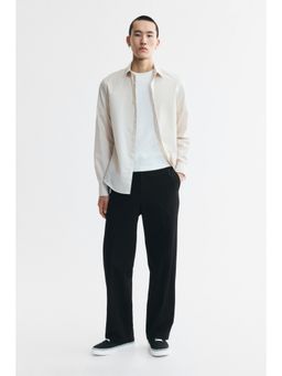 H&M - Men Black Relaxed Fit Trousers