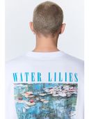 White color option, Currently selected