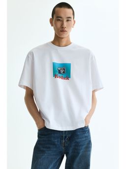 H&M - Men White Loose Fit T-Shirt