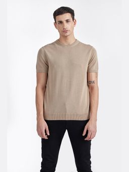 Perona - Men Beige Solid Relaxed Fit T-Shirt