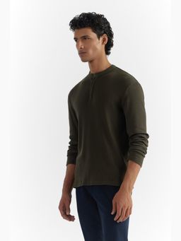 Perona - Men Olive Solid Relaxed Fit T-Shirt