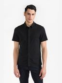 Black color option, Currently selected