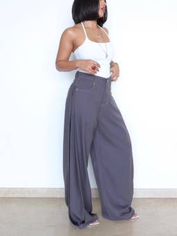 Off Duty India - Denim-Inspired Pleated Trousers - Grey
