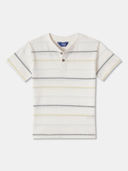 R&B - Cotton Regular Fit Half Sleeve Henley Neck Boys T-shirt