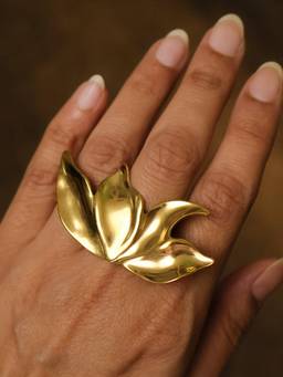 BeAbhika - Gold Tone Leaf Statement Ring
