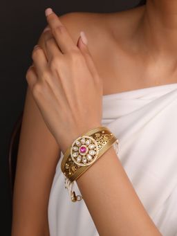 ZEWEL WORKS - Pink Stone Studded Antique Bracelet