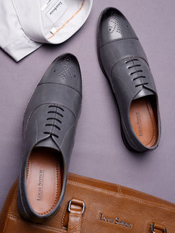 Louis Stitch - Men Ash Grey Formal Lace Up Derby Shoes