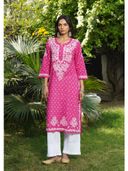 Pink color option, Currently selected