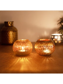 HomeTown - Glass Votive Set, Gold