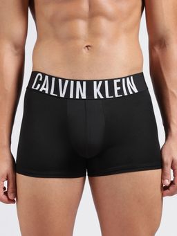 Calvin Klein - Men Black Solid Mid Waist Trunks