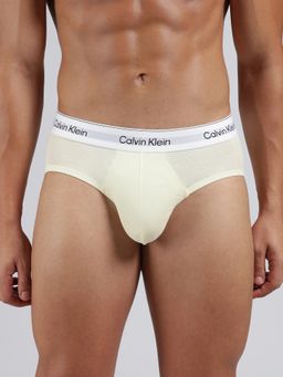 Calvin Klein - Men Multicolour Solid Low Waist Briefs (Pack of 3)