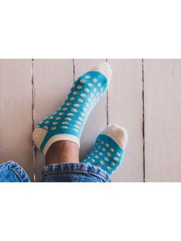 Mint & Oak - Dot Dot Dot Ankle Length Socks For Women - Blue