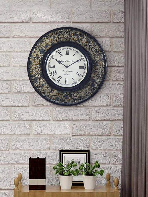 AAPNO RAJASTHAN Shimmery Black Wall Clock