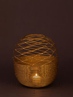 AAPNO RAJASTHAN - Handcrafted Golden Iron Wire Tea Light Holder