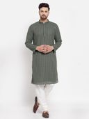 Green color option, Sold out, Currently selected