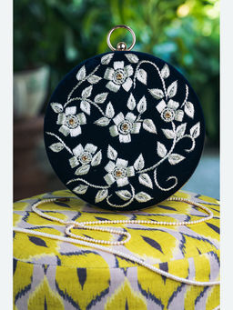NR by Nidhi Rathi - Embroidered Black Clutch