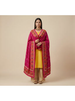 MUFFLY - Pink Chinon Kutch Mirror Work Heritage Dupatta