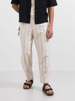 The Indian Garage Co - Men Relaxed Fit Vertical Striped Mid-Rise Trousers