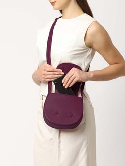 Behno New York - Tilda Mini Convertible Single Pebble Sling Bag- Bordeaux