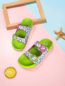 KazarMax - Splash-Steps Girls White Pop-Art Printed Waterproof Sandals
