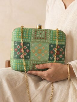 ARTKLIM - Women's Green Ethnic Patchwork Box Embroidered Clutch with Detachable Chain