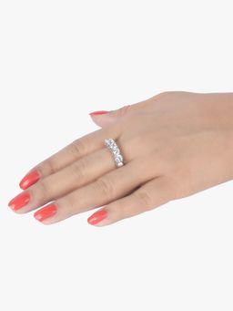 Mon Tresor - White 4 Diamond Row Band