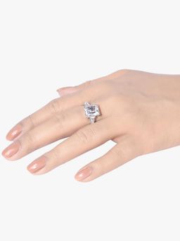 Mon Tresor - White Oblong Cushion Cut Diamond with Baguettes Band Ring