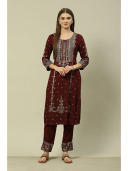 Rangriti - Women Maroon Poly Viscose Straight Printed Kurta with Pant (Set of 2)