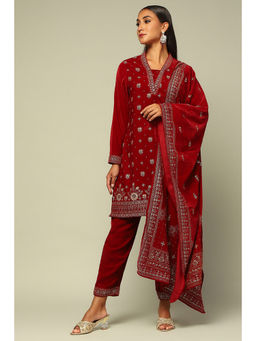 Rangriti - Women Red Poly Velvet Straight Floral Kurta with Pant & Dupatta (Set of 3)