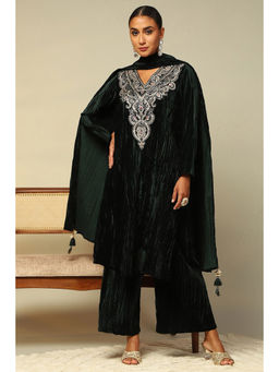 Rangriti - Women Green Velvet Straight Embroidered Kurta with Palazzo & Dupatta (Set of 3)
