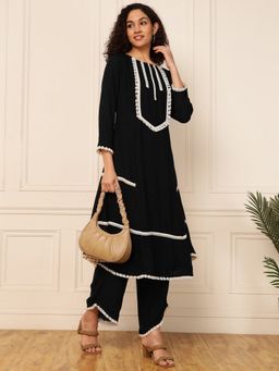 Deebaco - Women Black Embroidered Co-Ord Set