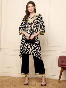 Deebaco - Women Multi-Color Abstract Kurta with Palazzo