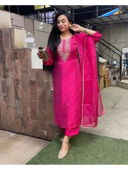 Lush Glam - Women Pink Embroidered Kurta with Pant and Dupatta