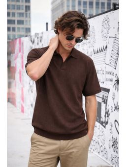 VEIRDO - Men Brown Loose-Fit Flatknit Polo T-Shirt