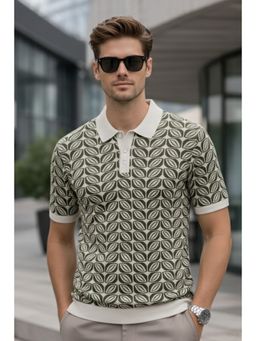 VEIRDO - Men Green Printed Flatknit Polo T-Shirt