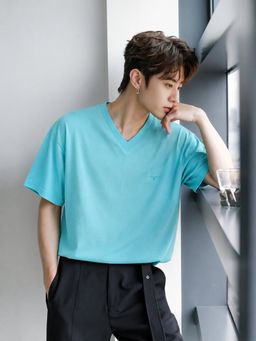 Parcel Yard - Men Blue V-Neck T-Shirt