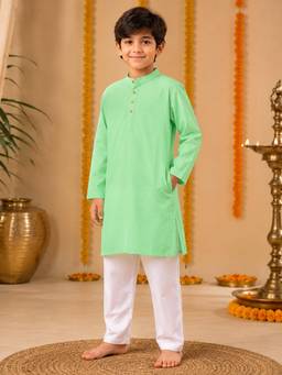 KiddoPanti - Green Solid Rayon Regular Kurta and Pyjama