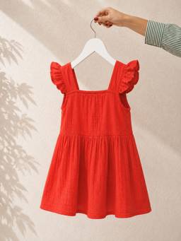 Maaesa - Red Solid Cotton Regular Top