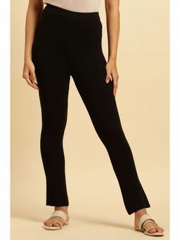 W - Black Solid Fit and Flare Pants