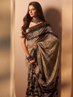 Libas - Ethnic motifs Silk blend Saree with Unstitched Blouse for Women