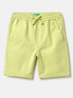 United Colors of Benetton - Green Solid Regular Fit Shorts
