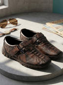 Brown color option, Currently selected