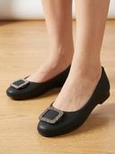 Black color option, Sold out, Currently selected